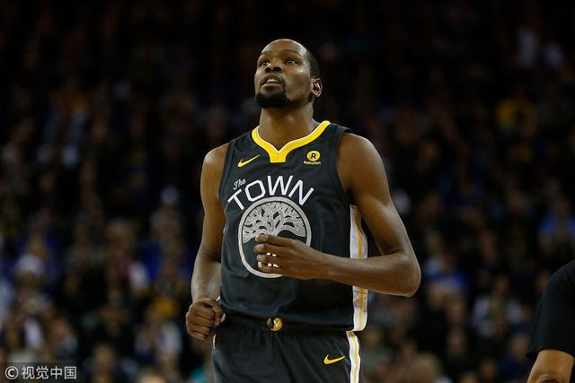 三人男篮-中国男篮16-21荷兰 张宁7分4篮板